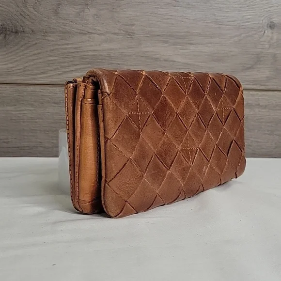 Vilenca Holland for Anthropologie Brown Woven Leather Clutch Wallet - Picture 2 of 10